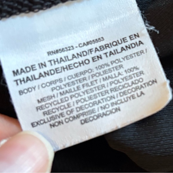 Nike Swift Women's Dri-FIT Short-Sleeve Running Top, Black, Medium - Picture 4 of 8